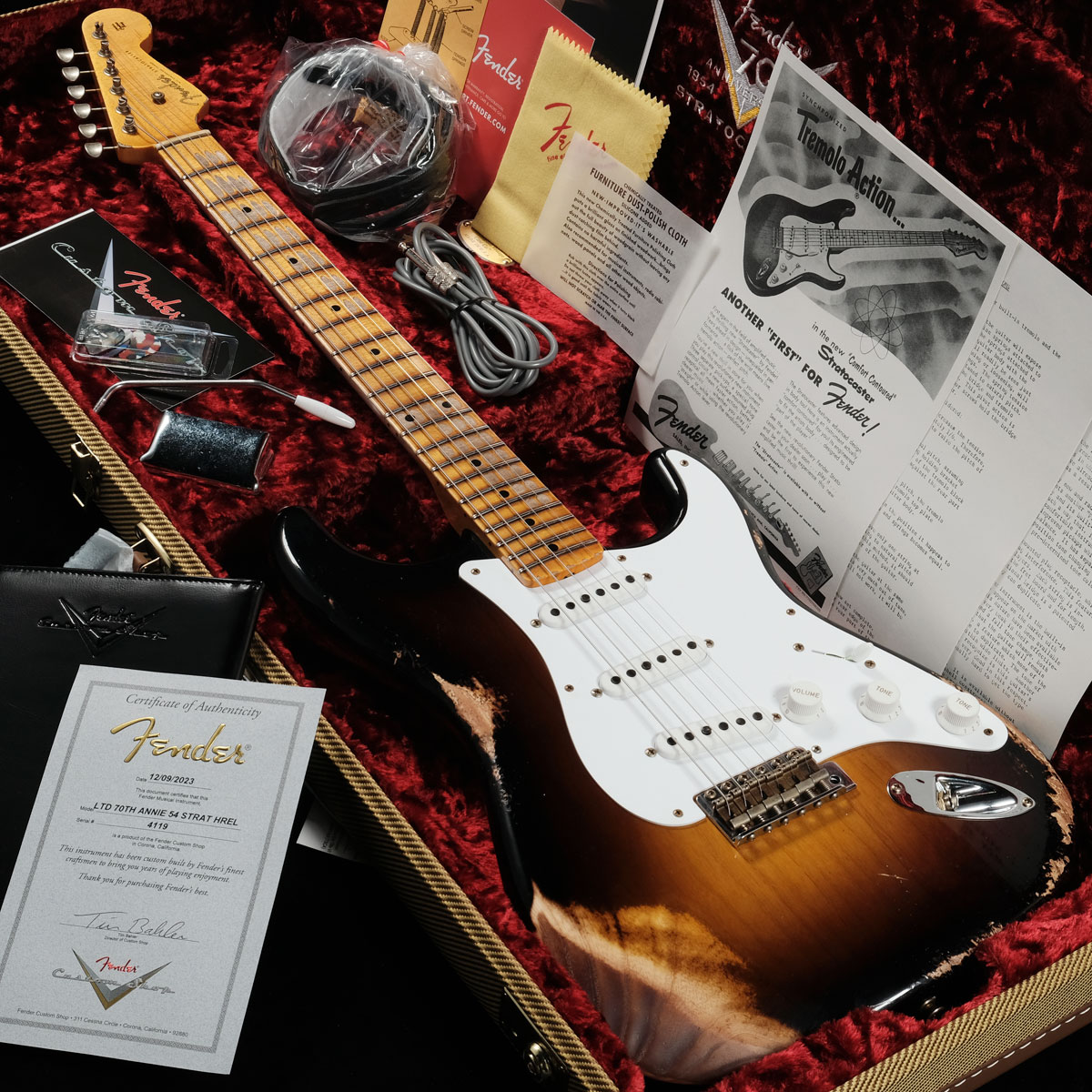 Fender Custom Shop / Limited Edition 70th Anniversary 1954 Stratocaster Heavy Relic Wide Fade 2CS【S/N XN4119 】【渋谷店】