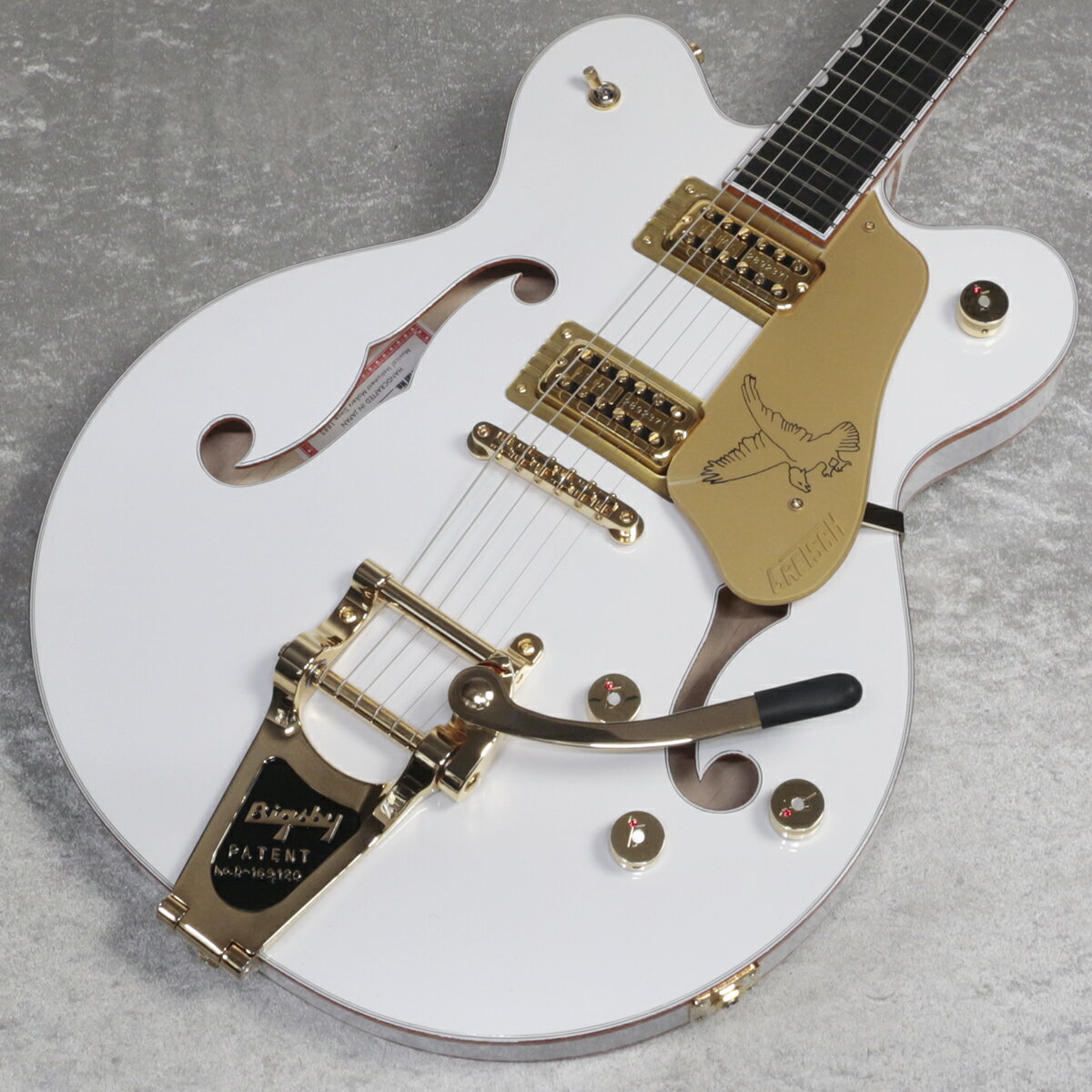 Gretsch / G6636T Players Edition Falcon Center Block Double-Cut White【新宿店】