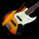 Fender / MIJ Traditional 2025 Collection 60s Jazz Bass Competition 3-Color Sunburst / Aged Natural(重量:3.76kg)【渋谷店】《渋谷店セール》