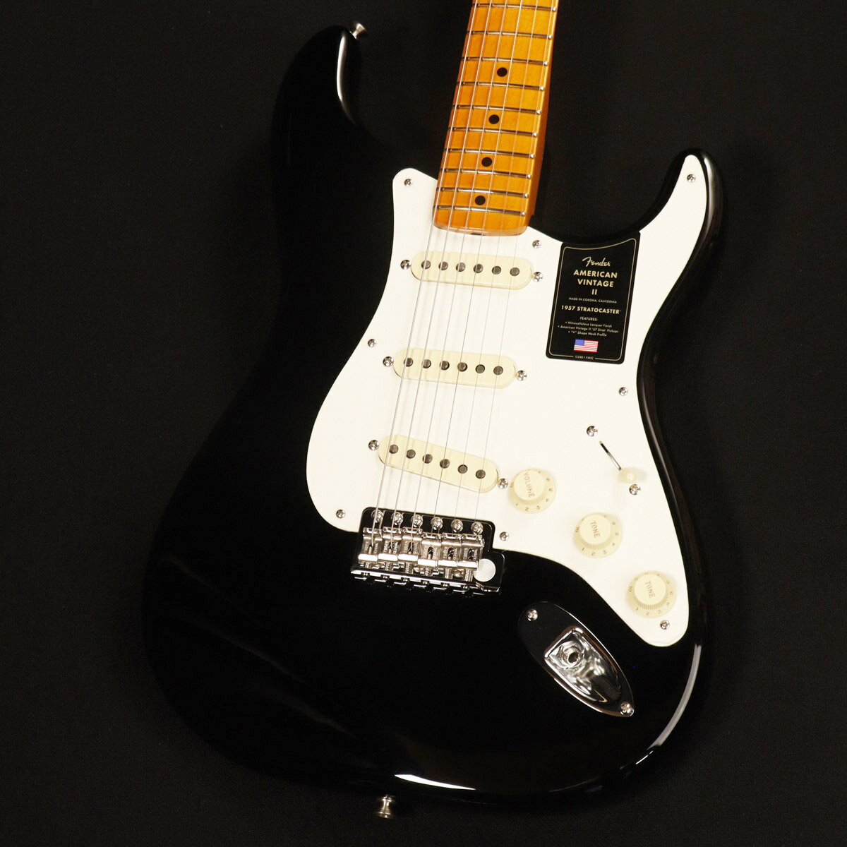 Fender / American Vintage II 1957 Stratocaster Maple Fingerboard Black...