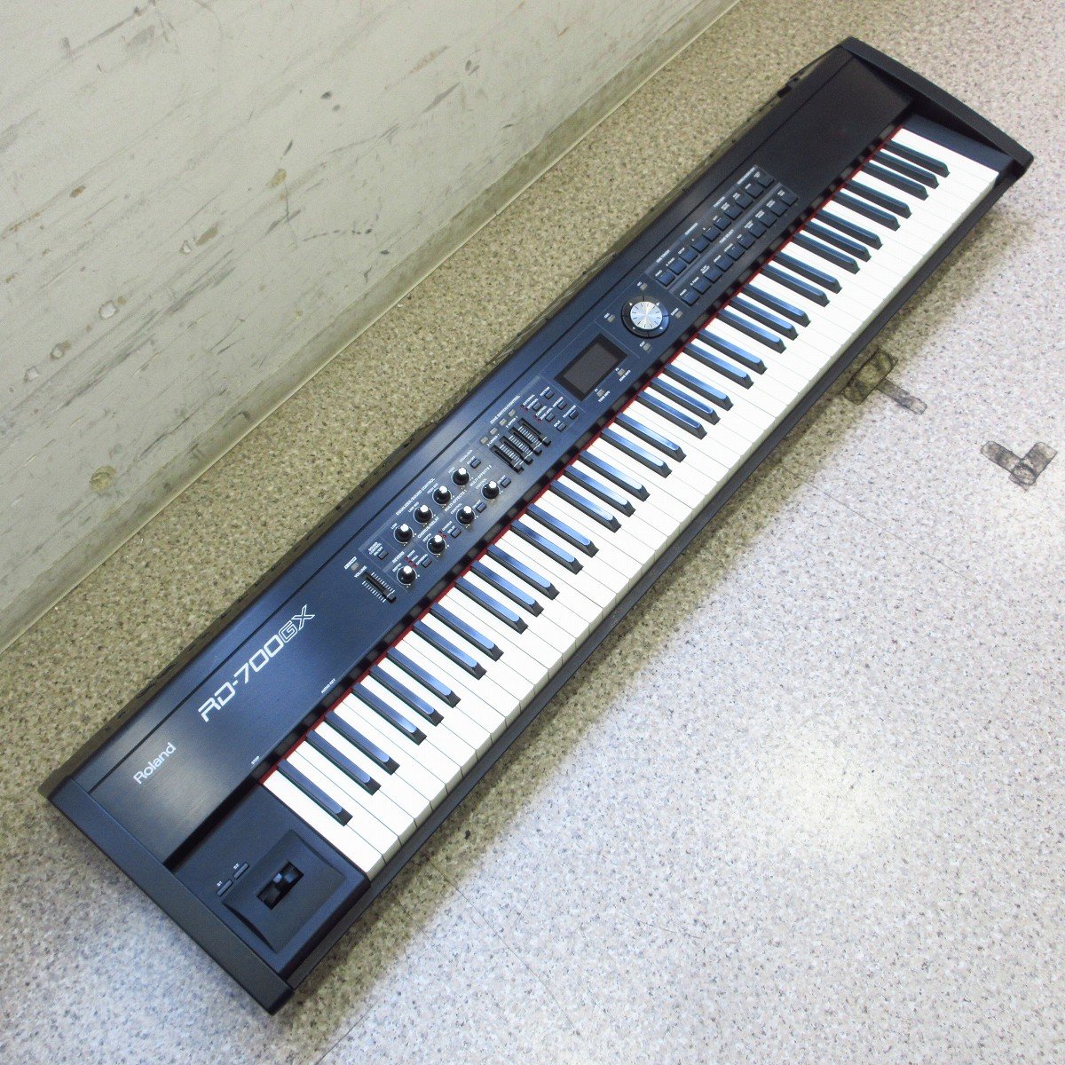 ✦Roland シンセサイザー ステージピアノ RD-700 88鍵✦ 楽天市場】ローランド rd700の通販