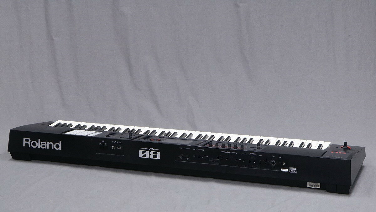 Roland FA-08