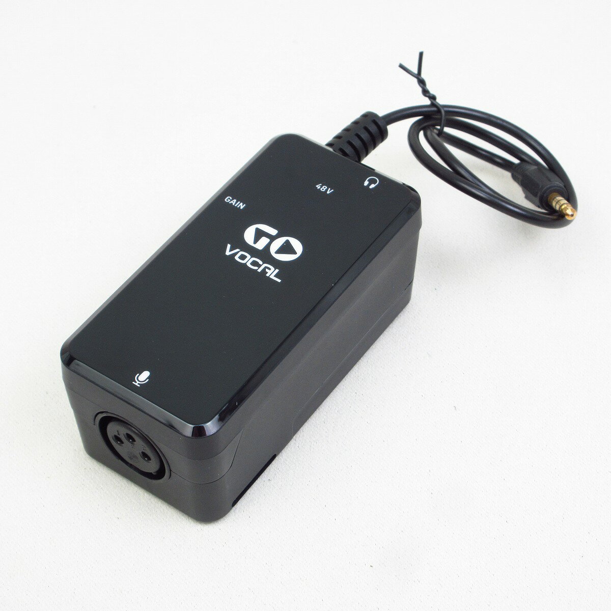 iOS、Android、Mac、PCに高音質のオーディオを録音可能な、+48Vファンタム電源を供給可能な高品質マイクプリアンプです。 お持ちのデバイスのヘッドホンインプット端子や、ライトニングアダプターなどに接続することで使用可能。TC Heliconのモバイルアプリケーションをシームレスに統合可能。 ・電源: 9Vバッテリー（+48Vファンタム使用時） ・サイズ: 45 x 38 x 92 mm（W x H x D） ・重さ: 0.10 Kg ■中古保証:なし ■商品ランク:B+(多少傷はあるが通常使用する用途において問題なし) ■状態：スリキズやよごれはところどころ見られますが、現状動作に問題はございません。 ■付属品:クイックスタートガイド(英文)、箱 ■シリアルNO.:S231200022DP6