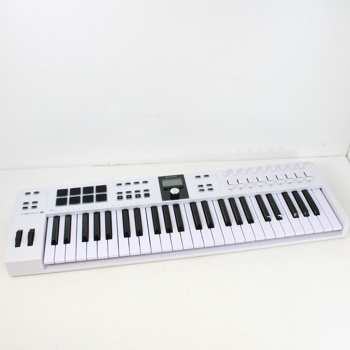 Arturia KeyLab Essential 49 MK3