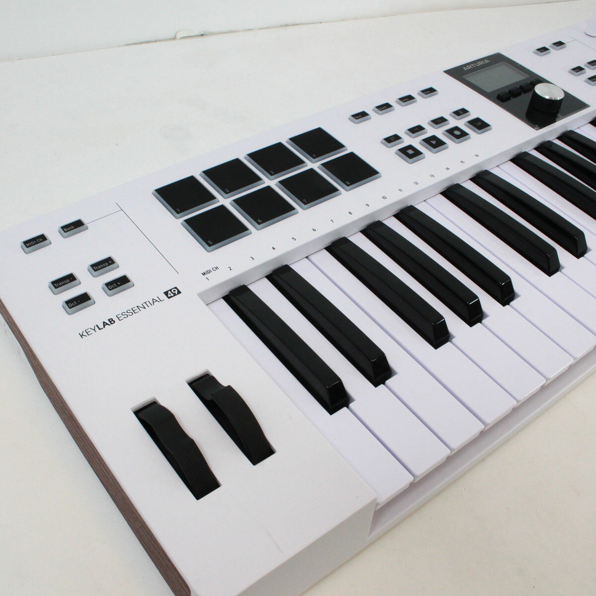Arturia KeyLab Essential 49 MK3