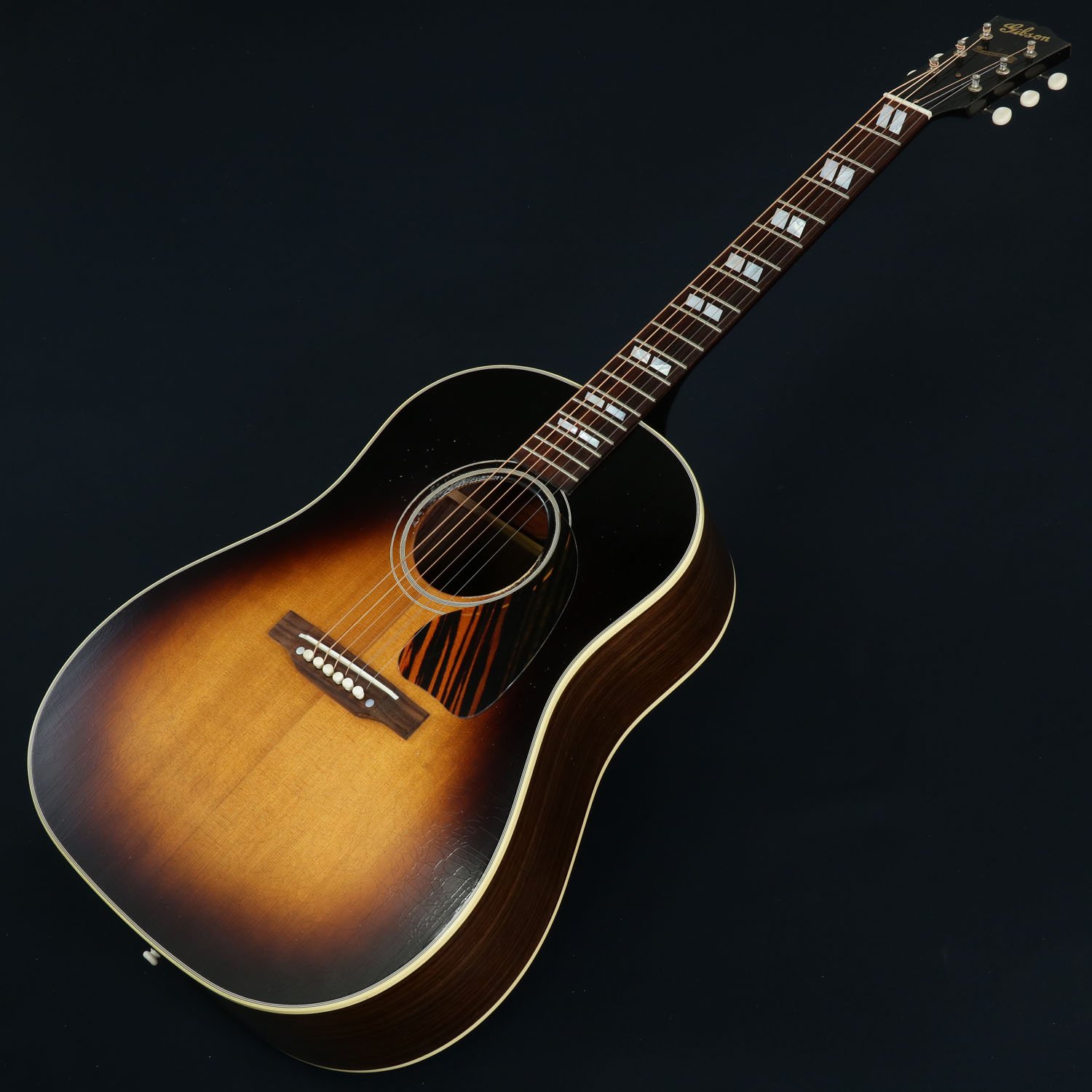 (タイムセール)《特典付き》 Gibson Custom / Murphy Lab 1942 Banner Southern Jumbo Light Aged ...