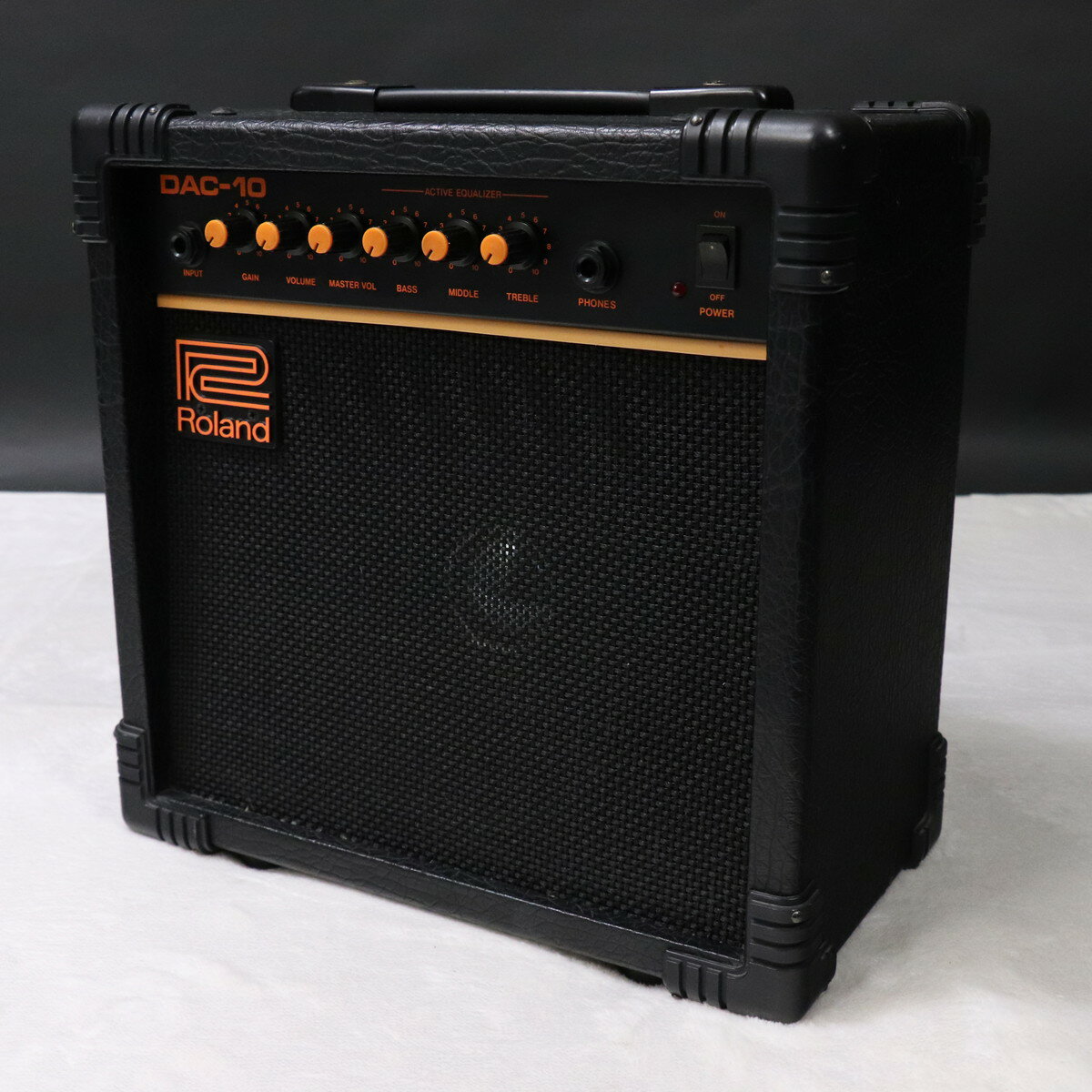 šRoland / DAC-10  Ź