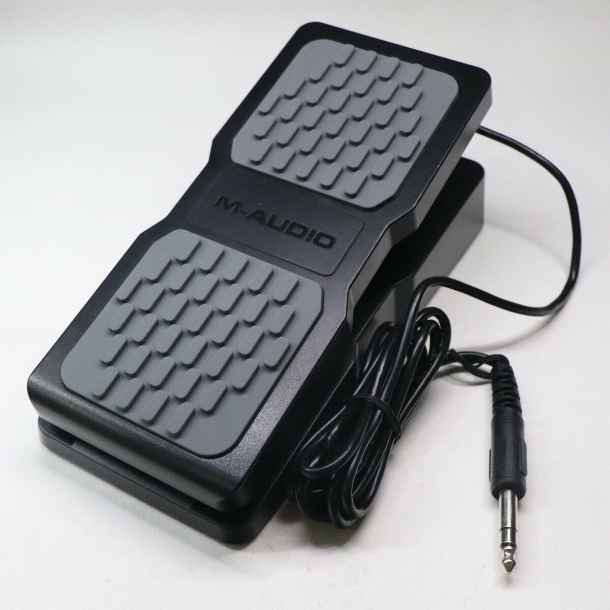 šM-Audio / EX-P SN A42407502079446 Ź