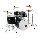 Pearl EXPORT EXX ドラムセット EXX725S/C-2CSNN パールのエントリーモデル"Export"は、全てをパッケージングし、これ1台ですぐにドラムがはじめられるセットです。 「EXX725S/C-2CSNN」ではスタジオやスクールで採用例の多い定番の3シンバル（クラッシュ2枚+ライド1枚）構成になっています。 主な特長 ●単体で見ても十分満足のいく製品をパッケージングしたエントリーモデルの枠を超えたシリーズ。 ●ポプラとマホガニーをブレンドすることにより豊かな鳴りを実現し、エントリークラスとは思えないパワフルで表情豊かなサウンドを発揮。 ●830シリーズのスタンドは、シンバルやスネアの微妙な角度調整ができるユニロックシステムを搭載することで、より快適にセッティングすることができます。 ●ドラムペダルには、ビギナーに最適なライトフィーリング・コンセプトの"Demon Style"ドラムペダルを標準装備。スピーディなフットワーク にもしっかりと反応。 ●22インチバスドラムを中心としたスタンダードサイズのドラムセット ●SABIAN社製Solarシンバルを採用。クラッシュ2枚+ライド1枚の3シンバル構成。 セット内容 ○22"×18" バスドラム ○10"×7" タムタム ○12"×8" タムタム ○16"×16" フロアタム ○14"×5.5"スネアドラム ○H-830 ハイハットスタンド ○S-830 スネアスタンド ○P-930 ドラムペダル ○BC-830 シンバルブームスタンド（x2） ○C-830 シンバルスタンド ○D-730S ドラムスローン ○TH-70I/Cタムホルダー（x2） ○ハイハットシンバル SABIAN SOLAR 14" Hi-Hats ○クラッシュシンバル SABIAN SOLAR 16" Crash ○クラッシュシンバル SABIAN SOLAR 18" Crash ○ライドシンバル SABIAN SOLAR 20" Ride ○ドラムスティック（x1ペア） 留意事項 ※ドラムセットはユーザー様ご自身で組み立てていただく商品です。 ※パール・アコースティックドラムセットはメーカー保証の対象外商品です（保証書は付属していません）