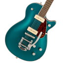 GretschエレクトロマチックNEWモデル！ Electromatic Jetは、無駄を一切排除した、完璧でピュア、そしてパワフルなGretschギターです。 大胆でダイナミック、そして明瞭なグレッチ本来のサウンド、洗練されたスタイリング、そして快適な演奏性を備えた、ワンランク上の楽器を求めるプレイヤーに最適な楽器です。 G5210T-P90 Electromatic Jet Two 90 Single-Cut with Bigsbyは、Jetのパワーと機能性をそのままに、お求めやすい驚くべき価格でご提供します。 主な特徴 ・力強いサウンドと優れた音響バランスを実現するメイプルトップのチェンバードマホガニーボディ ・低めにセッティングされたThin “U”マホガニーネック ・12インチラジアスローレル指板、22本のミディアムジャンボフレットとパーロイドNeo-Classicサムネイルインレイ ・新開発のP-90E Single-Coilピックアップを搭載 ・トレブルブリード回路付きマスターボリューム、マスタートーン、各ピックアップのボリュームコントロール ・Bigsby B50 Vibratoテイルピース ・固定式Adjusto-Maticブリッジ・ニッケルハードウェア 【メイプルトップのチェンバードマホガニーボディ】 チェンバードマホガニーボディにメイプルトップを備え、パワフルなクラシックJetサウンドを提供します。 【新開発のP-90Eピックアップ】 P-90E Single-Coilピックアップが、ワイドでバランスのとれた透明感のあるトーンを生み出し、厚みのあるアグレッシブなオーバードライブから澄み渡るクリーントーンまで、優れた明瞭度とトーンバランスを実現。 【多彩なコントロール】 各ピックアップのボリュームコントロール、マスタートーン、トレブルブリード回路付きマスターボリュームとを備え、直感的なサウンド設計が可能です。 ※画像はサンプルです。 製品仕様 Body Material MahoganyBody Finish GlossNeck Mahogany, Thin “U”Neck Finish GlossFingerboard Laurel, 12” &#40;305 mm&#41;Frets 22, Medium JumboPosition Inlays Pearloid Neo-Classic　 Thumbnail &#40;Laurel&#41;Nut &#40;Material/Width&#41; Synthetic Bone, 1.6875” &#40;42.86 mm&#41;Tuning Machines Die-Cast SealedScale Length 24.6” &#40;625 mm&#41;Bridge Adjusto-Matic　Pickguard Tortoise with Gold Gretsch LogoPickups P-90E Single-Coil &#40;Bridge&#41;, &#40;Middle&#41;, P-90E Single-Coil &#40;Neck&#41;Pickup Switching 3-Position Toggle: Position 1. Bridge Pickup, Position 2. Bridge And Neck Pickups, Position 3. Neck PickupControls Volume 1. &#40;Neck Pickup&#41;, Volume 2. &#40;Bridge Pickup&#41;, Master Volume, Master ToneControl Knobs G-ArrowHardware Finish NickelStrings Nickel Plated Steel &#40;.010-.046 Gauges&#41;Case/Gig Bag Gig Bag