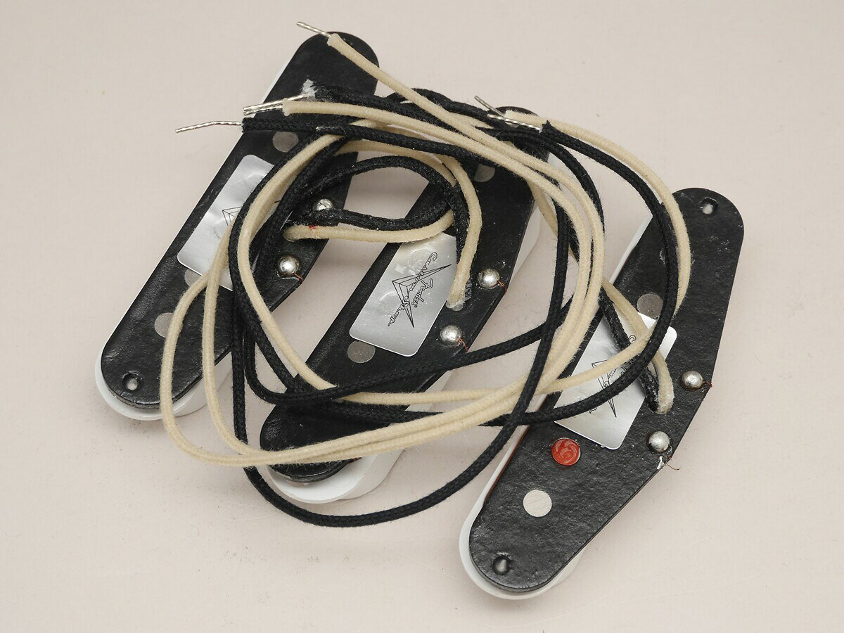 Fender Custom Shop / Custom 54 Stratocaster Pickups フェンダー [ストラト用ピックアップ]【YRK】（2枚目）