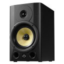 Bluetooth搭載 6.5インチ アクティブモニター・スピーカー Wharfedale Pro「Diamond studio 7-BT」は 150W 6.5インチ アクティブバイアンプスタジオモニターです。Diamond Studio 7-BTは、TWS（True Wireless Stereo）テクノロジーを使用して、一つのBluetooth入力から2台のステレオリンクペアを作ります。複雑なオーディオ作業に必要な音の??ディテールを備えた高品質のスタジオモニターながら Bluetooth入力も備えているため、ホームエンターテインメント環境でも使用できます。LF ドライバーには最先端技術のClassDバイアンプを搭載しています。さらに、新たに採用された「ファイバーグラス・コーン」は従来のものに比べて非常に軽量ながら頑丈で、広い周波数帯域と低歪率特性を備えています。 内部には2つのディスクリートアンプを搭載しており、このバイアンプ方式によりアンプステージは高音域と低音域のそれぞれに完璧にマッチしています。 Diamond Studio 7-BTは、正確に設計されています。 全体的なサウンドに色付けしたりフラットにするのではなく、原音そのままの透明なサウンドを実現します。さらに、専用の「HFレベル」および「LFレベル」のリアパネルコントロールを備えているので、個人の好みや室内音響にも簡単に合わせることができます。 搭載されたBluetooth入力はモバイルデバイス等から簡単に接続可能で、ミックスの確認やエンターテインメントとしても活用できます。また、TWS（True Wireless Stereo）システムを使って、2台のDiamond Studio 7-BTを最大8 mまでのワイヤレスでペアリングすることも可能です。 特徴 ・色つけのないフラットな出音 ・TWSステレオリンク付き Bluetooth入力 ・バランス入力-XLR、6.3mmコンボジャック ・RCAステレオ入力 ・バイアンプ方式。クラスAB(HF)とクラスD(LF) ・ファイバーグラス製コンポジットLFコーン 仕様 形式Active 6.5” 2-way ハ?イアンフ?コンホ?ーネント HF1″コンホ?ーネント LF6.5″ウーファー周波数特性 (-10dB)38 hz - 25khzLow:定格/PEAK (Class D)90w / 180WHigh:定格 / PEAK (Class D)60W / 120Wトータル出力150w最大音圧113dB指向角度135° x 110°クロスオーバー2.2kHz入力タイプハ?ランス / アンバランス / Bluetooth入力端子TRS / RCA / XLR メス筐体MDF / Black寸法 (mm)H340 x W210 x D260重量6.84kg