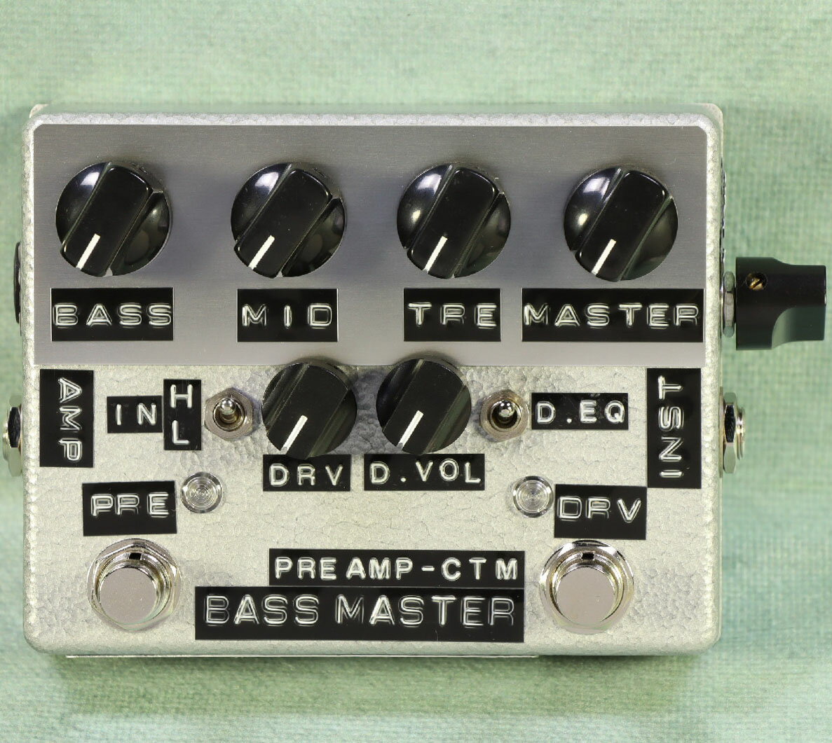 【あす楽対象商品】Shin's Music / BMP-1 Bass Master Preamp with Input Level Attenuator Switch/Drive EQ. Select Switch ベースプリアンプ