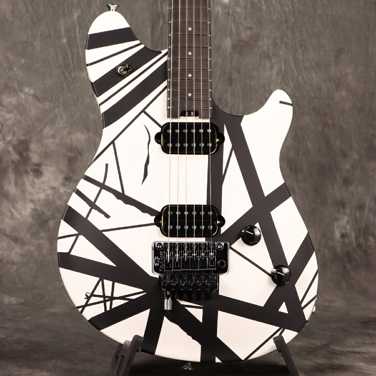EVH / Wolfgang Special Striped Series Ebony Fingerboard Black and White ֥ 3.34kg[S/N WGM232019]YRK