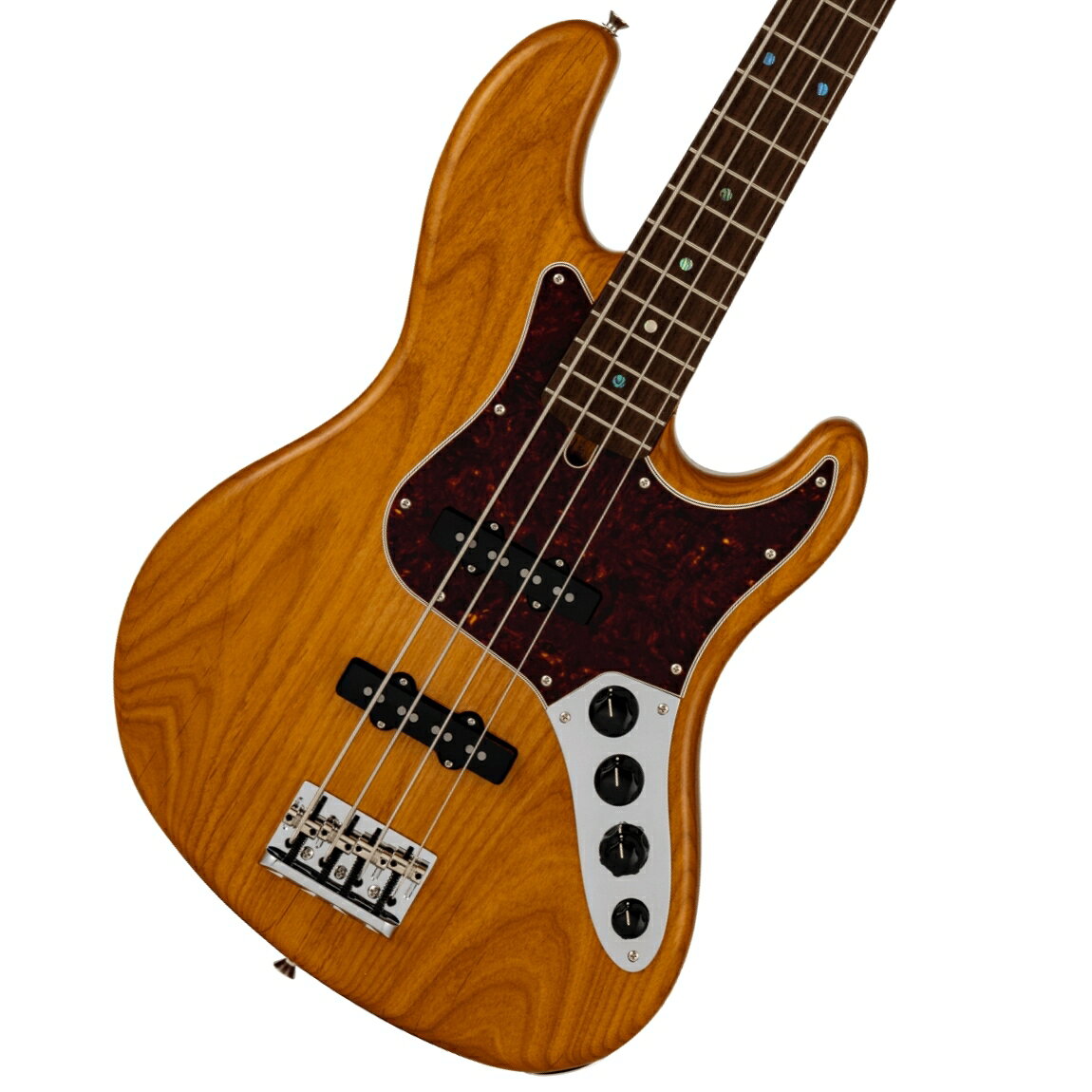 日本製フェンダーより限定シリーズ"Active Modern Jazz Bass"登場！ Made in Japan Limited Active Modernシリーズは、ハイエンドギター/ベースを好み、演奏性とサウンドクオリティの両立を求めるプレイヤーのために開発された、モダンスタイルの新たな選択肢です。 音楽の歴史を築いてきたFenderの象徴であるシングルコイルサウンドを基軸としながら、新開発のアクティブ”SILENCOIL System”を搭載。 シングルコイル本来のトーンを損なうことなくハムノイズを低減し、現代の演奏環境に求められる快適性、静粛性、そして幅広いサウンドバリエーションを高い次元で実現しています。 ネックには、新設計のヒールカット、滑らかな演奏性を実現するフィニッシュ、コンパウンドラジアス指板を採用。 ローポジションでのコードプレイからハイポジションでのテクニカルなリードプレイまで、ポジションを問わず快適な演奏性を提供します。 新開発の”SILENCOIL System”は、シングルコイルピックアップ本来の繊細なニュアンスや明瞭なアタックを維持しながら、独立したコイルが拾ったハムノイズのみを打ち消す信号をピックアップのグラウンド側から送り込むことで、クリアで立体感のあるサウンドを実現します。 また、ピックアップの種類に依存しないシステム設計のため、将来的にピックアップを交換した場合でも”SILENCOIL System”の効果を維持することが可能です。 さらに、トーンノブをプッシュすることでBassおよびTrebleイコライザーが有効となり、スタックノブの操作により、それぞれの帯域を独立してブーストすることができます。 これにより幅広いサウンドメイキングが可能です。 Made in Japanならではの精密なクラフトマンシップと現代的な機能性を融合した本シリーズは、伝統的なFenderサウンドを継承しながら、より自由で表現力豊かな演奏を求めるプレイヤーに向けたモダンスタイルのベースです。 付属品：ギグバッグ、調整用レンチ、メーカー保証書 ※画像はサンプルです。 主な仕様： Body Material AlderBody Finish Gloss PolyesterNeck Maple, Modern “C”Neck Finish Satin Urethane Finish on Back, Gloss Urethane Finish on FrontFingerboard Rosewood, 9.5” to 14” Compound Radius (241 mm-355.6 mm)Frets 22, Medium JumboPosition Inlays Abalone Dot (Rosewood)Nut (Material/Width) Bone, 1.5” (38.1 mm)Tuning Machines Fender “F” Light-Weight Vintage-Paddle Keys with Tapered ShaftsScale Length 34” (864 mm)Bridge 4-Saddle HiMass Vintage (String-Through-Body or Top-Load)Pickups Premium Vintage-Style Late 60s Single-Coil Jazz Bass (Middle), Premium Vintage-Style Late 60s Single-Coil Jazz Bass (Neck)Pickup Switching NoneControls Volume 1. (Middle Pickup), Volume 2. (Bridge Pickup), Treble Boost+Bass Boost, MasterTone(Push / Push)Control Knobs BlackHardware Finish Nickel/ChromeStrings Nickel Plated Steel (.045-.105 Gauges)Case/Gig Bag Included Deluxe Gig Bag