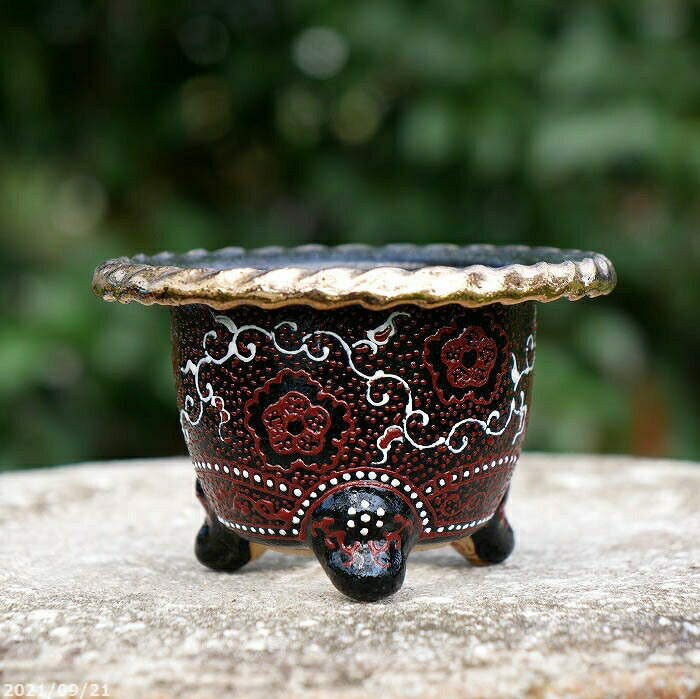 京楽焼 植木鉢　愛楽園製 富貴蘭鉢　縄縁　里作　梅花唐草紋　3.3号 (現品No.0950)【古典園芸植物鉢 伝統園芸植物鉢】【京楽鉢 楽鉢 錦鉢】【風蘭 フウキラン ふうきらん】【送料無料】