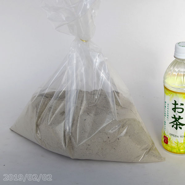 木灰　3L（約1.5kg）　【信楽焼 火鉢 囲炉裏 茶道 香道 草木灰】【山菜のあく抜き等 火鉢 販売】 （もっかい きばい もくばい） _hk