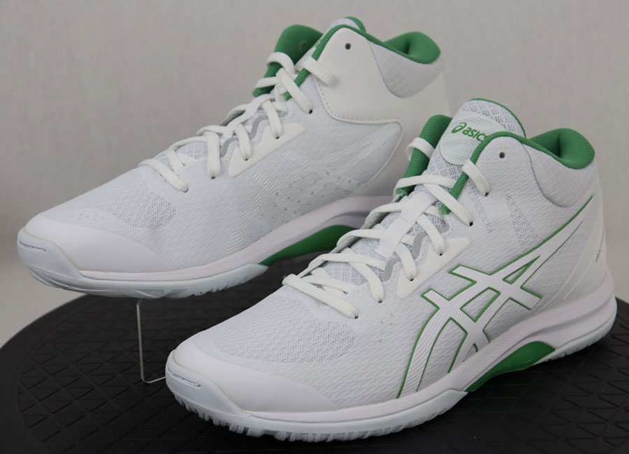 石田スポーツ BRIO 楽天市場店のアシックス【ASICS】レディース バスケットボールシューズ LADY GELFAIRY 9 / レディ ゲルフェアリー 9 1062A007 102 2024秋冬 (女性用/ウィメンズ/バスケットボール用品/バスケ用品/バスケシューズ/バッシュ/アスリート/部活/トレーニング)｜アングル2