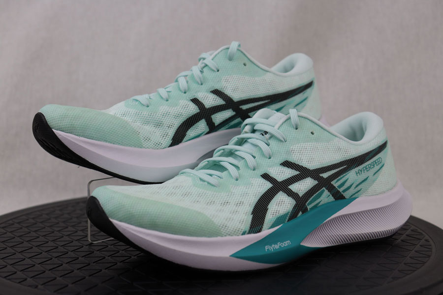 【2025春夏 新色】アシックス【ASICS】レディース ランニングシューズ HYPER SPEED 4 / ハイパースピード 4 1012B677 400 (女性用/陸上用品/陸上競技/部活/ジム/フィットネス/ジョギング/トレーニング/マラソンシューズ/RUNNING)