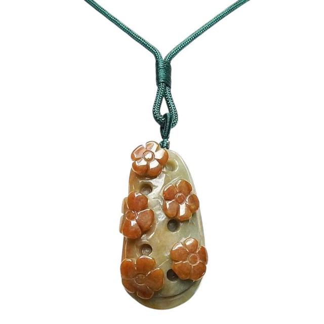 一点物逸品本翡翠梅花原色手彫りひすい天然石ネックレス902-029RYZa