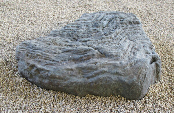 【国産・日本産・愛媛県産】【伊予青石（自然石）】【庭石・景石】【坪庭・和風・インテリア・花壇】【..