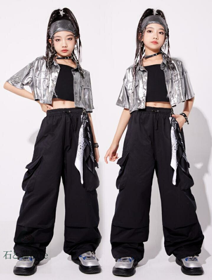 子供社交ダンス衣装 女の子レザーカーディガン ロング丈パンツ2/3点セットアップ 光沢あり チアガール 臍出しキッズジャズヒップホップダンス服 hiphopjazz舞台ダンス衣装 kpopステージ演出ウェア 学園際 イベント