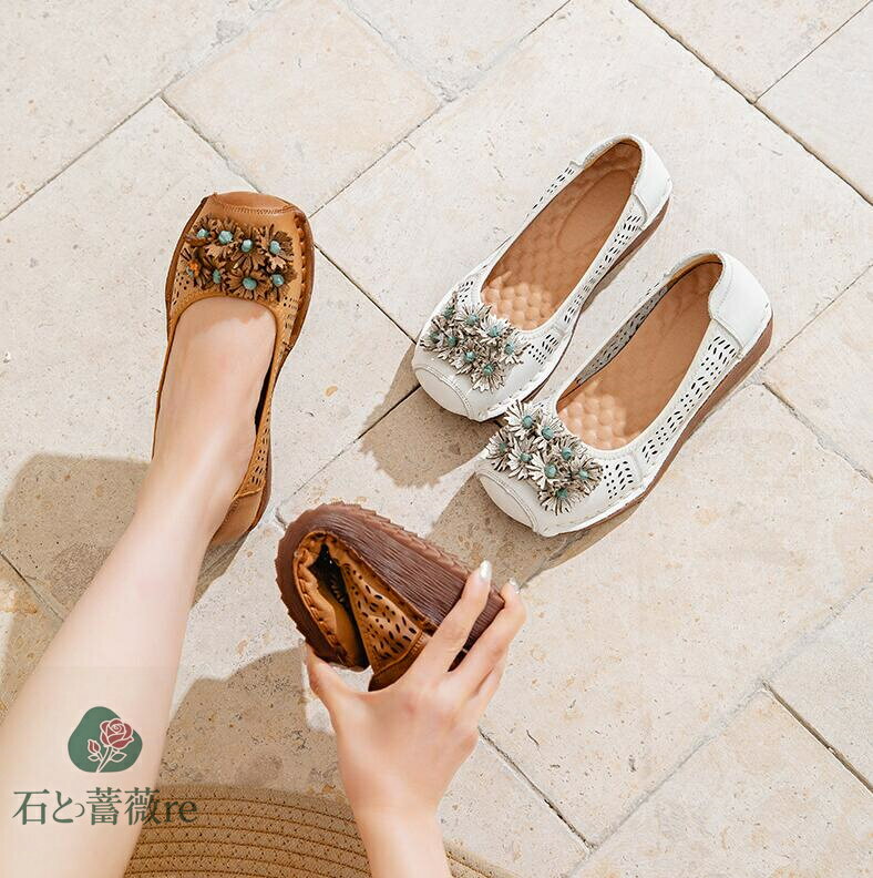 民族風レディースシューズ　パンプス　レザーぺたんこサンダル　夏新品　花ビラ付きエスニックなシューズ　革靴 透かし彫り　ローヒール　4cmヒール　通気性抜群靴　柔らか 歩きやすい レトロ 疲れないシューズ 美脚滑りにくいシューズ　ママの日