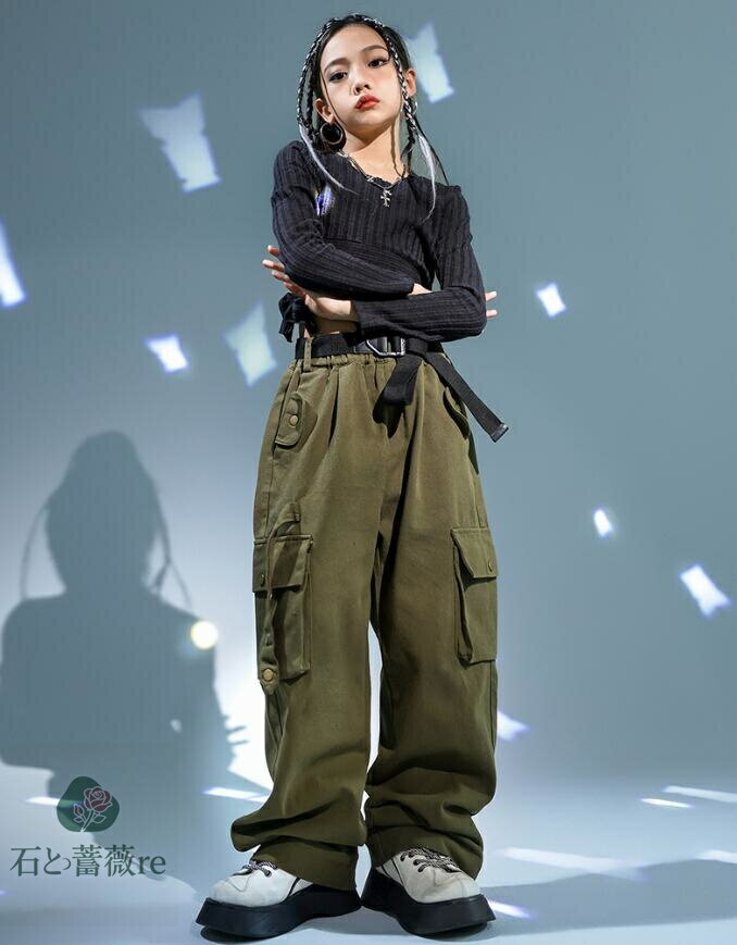 女の子ダンス衣装　ヒップホップジャズダンスウェア　黒臍出しカットソーtシャツ　ミリタリーパンツ　..