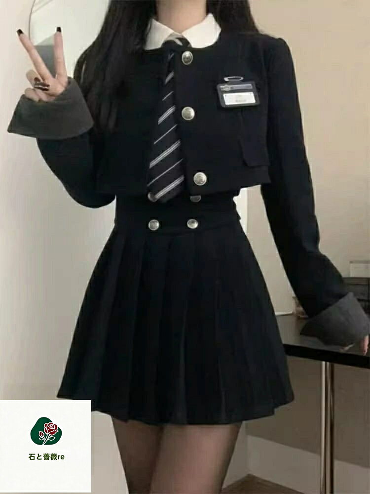 石と薔薇reのフォーマルスーツ レディース スーツセット 卒業式 入学式 ジャケット スカートセット 大人用 S-Lサイズ 黒 ネイビー エレガントなデザイン 韓国風 ビジネススーツ 上品 おしゃれ オフィスカジュアル 5点セット ゆったり JK ピアノ発表会 学生風 制服 セットアップ｜アングル2