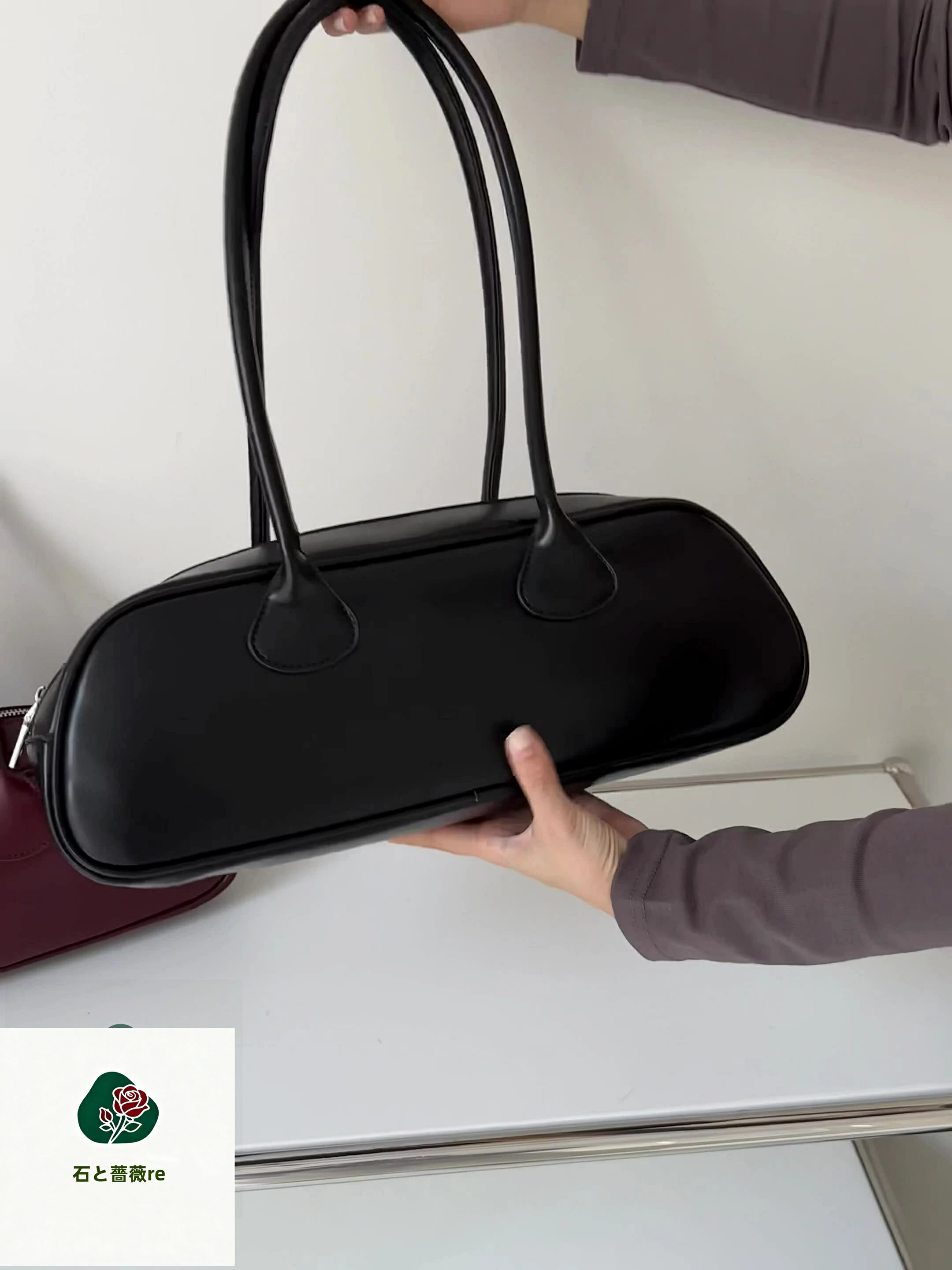 高級感 大容量 通勤用 アンダーアームバッグ