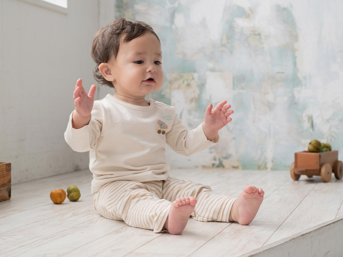 カジュアル フォーマル ブランド ロンパース 綿100 かわいい おしゃれ ギフト プレゼント おすすめ 手作り ハンドメイド 靴下 コーデ マスク おもちゃ おくるみ tシャツ 長袖tシャツ 新生児 リュック オーガニックコットン 礒企画 ベビー 汽車ぽっぽ ブランケット きり カジュアル フォーマル ブランド ロンパース 綿100 かわいい おしゃれ ギフト プレゼント おすすめ 手作り ハンドメイド 靴下 コーデ マスク おもちゃ おくるみ tシャツ 長袖tシャツ 新生児 リュック オーガニックコットン 礒企画 ベビー 汽車ぽっぽ ブランケット きり