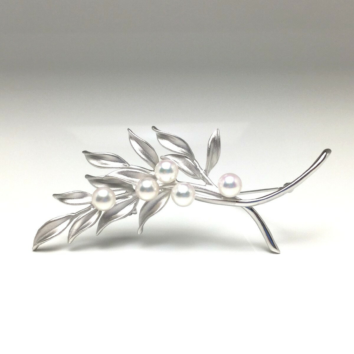 乐天商城 - 真珠 ブローチ パール アコヤ真珠 5.5-6.0mm ホワイトピンク シルバー 植物 73371 イソワパール