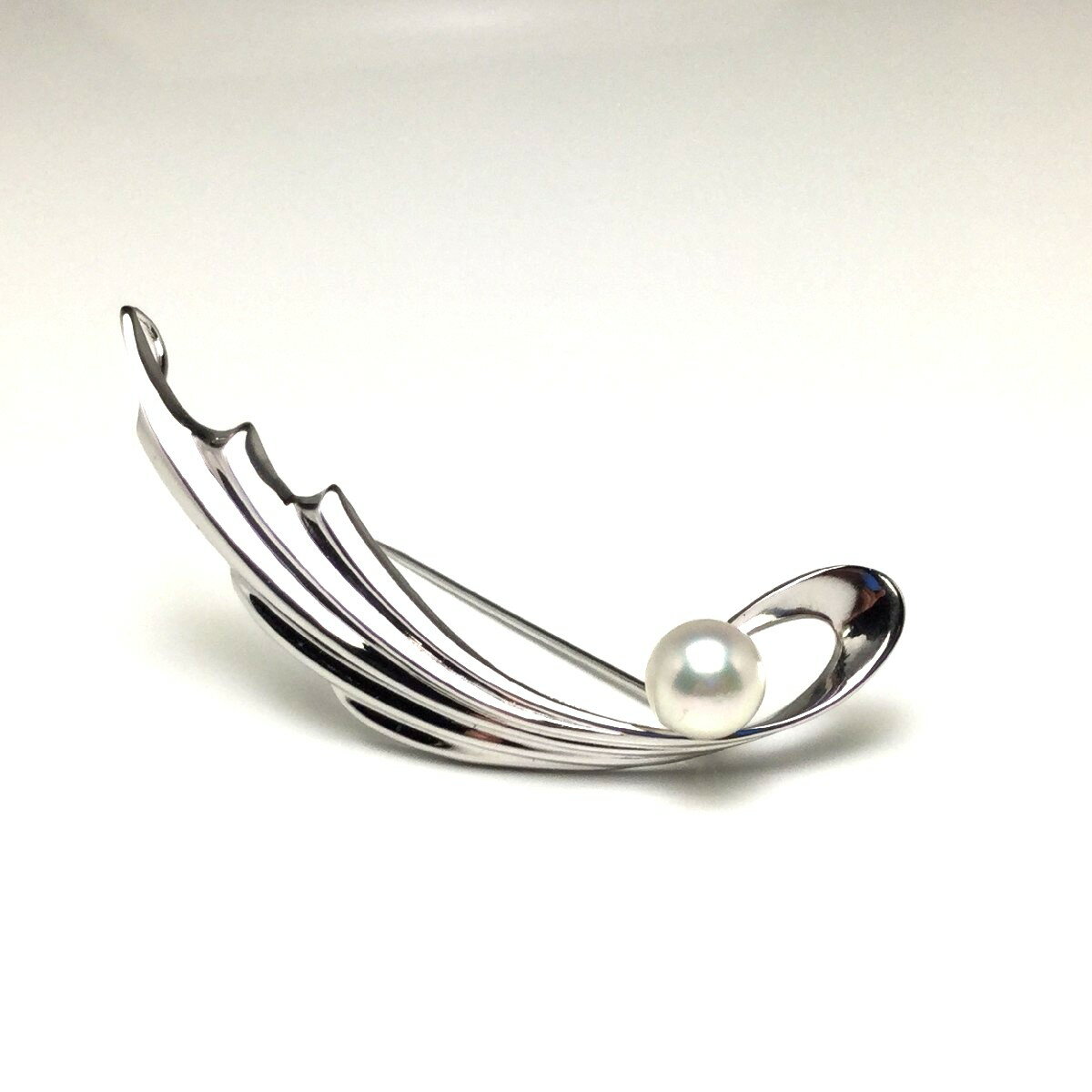 Akoya Pearl - 真珠 ブローチ パール アコヤ真珠 8.3mm ホワイト シルバー 80039 イソワパール