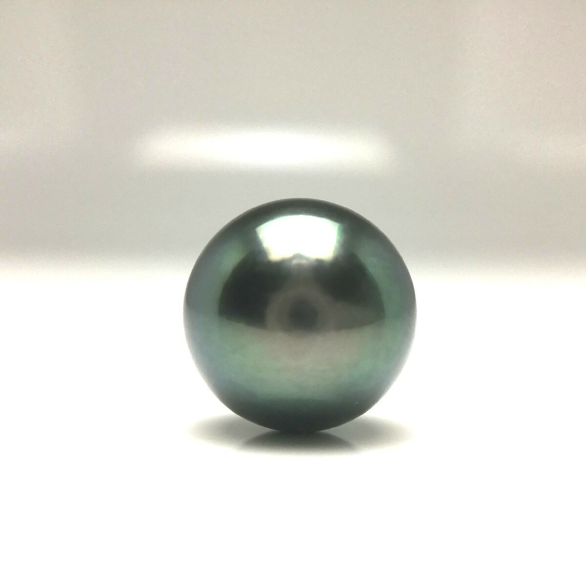 真珠 ネクタイピン パール 黒蝶真珠 9.55mm ミドルグリーン Pt900 プラチナ 針 68437 イソワパール