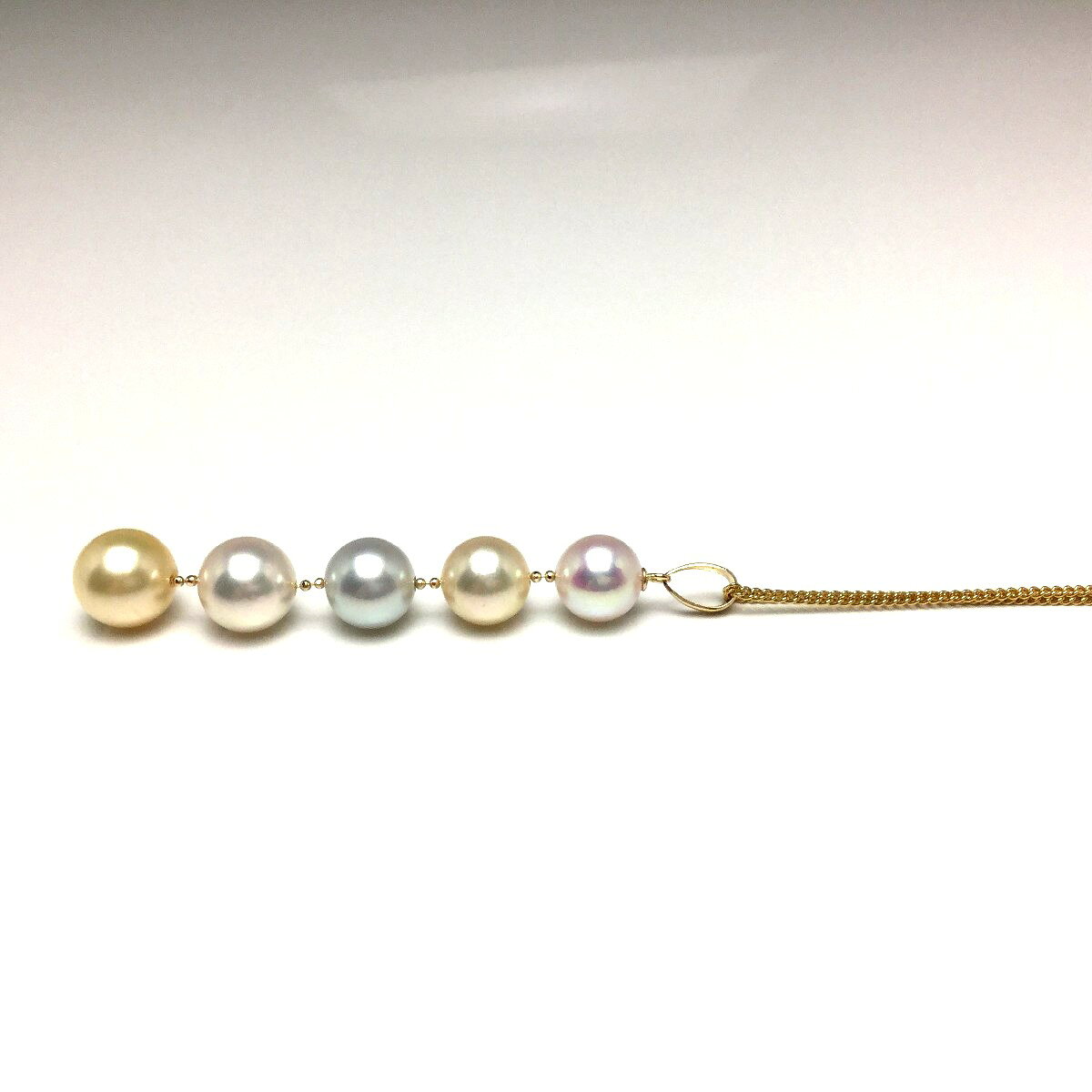 伊勢志摩の真珠専門店 IsowaPearlの真珠 ペンダントトップ パール アコヤ真珠 5.3-7.8mm マルチカラー K18 イエローゴールド 67807 イソワパール｜アングル3