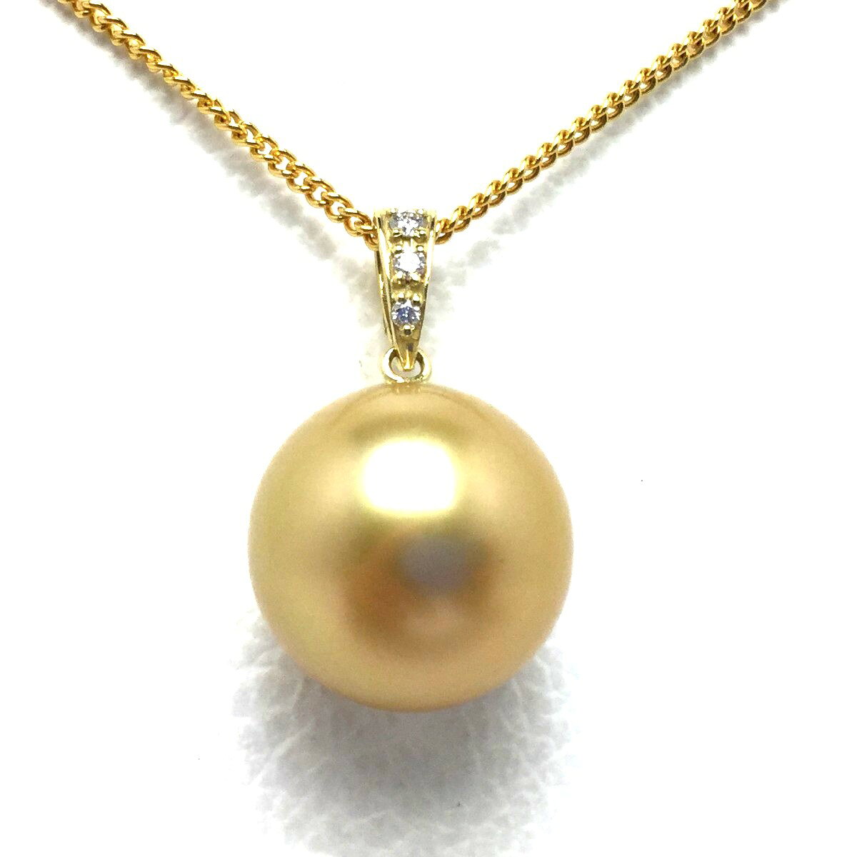 乐天商城 - 真珠 ペンダントトップ パール 白蝶真珠 12.55mm ゴールド（ナチュラル） K18 イエローゴールド ダイヤモンド 0.03ct 79702 イソワパール