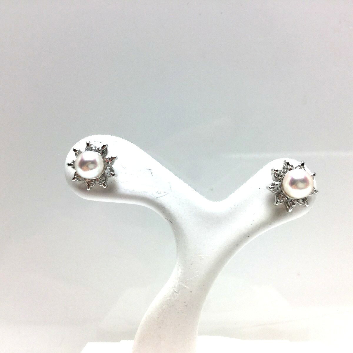 Rakuten - 真珠 ピアス パール アコヤ真珠 スタッド 4.0-4.5mm ホワイトピンク シルバー フラワー 植物 67976 イソワパール