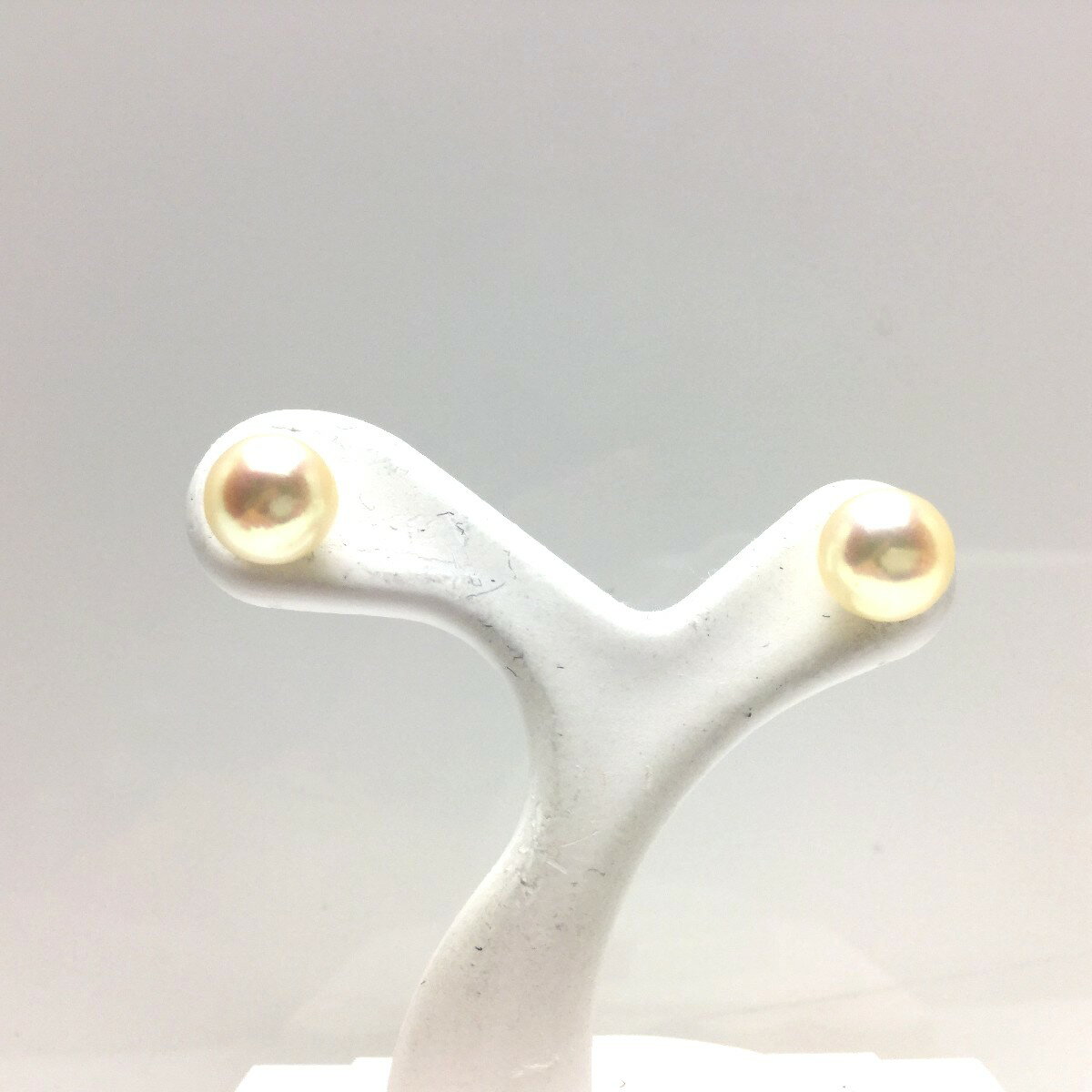 樂天商城 - 真珠 ピアス パール アコヤ真珠 スタッド 6.0-6.5mm シャンパンゴールド K18 イエローゴールド 68253 イソワパール