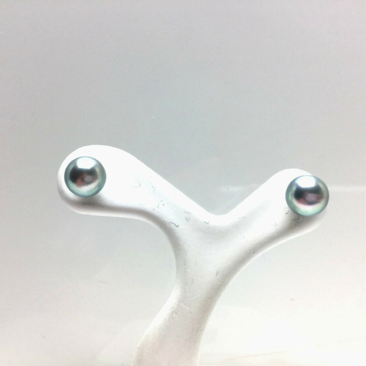 真珠 ピアス パール アコヤ真珠 スタッド 5.5-6.0mm シルバーブルー K18 イエローゴールド 69395 イソワパール