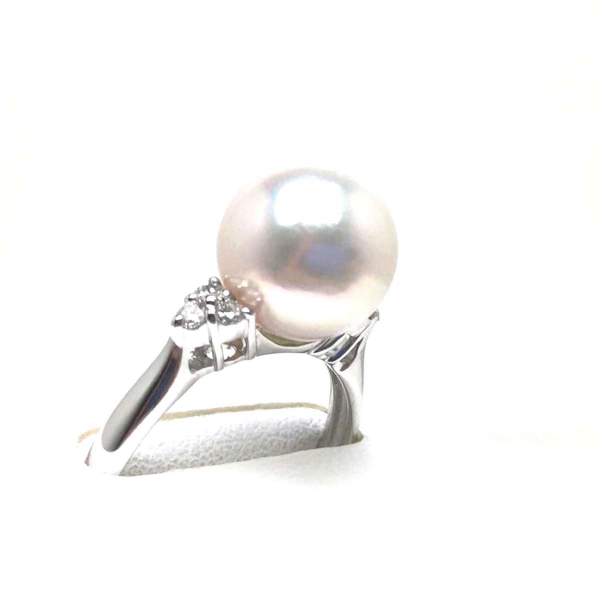樂天商城 - 真珠 リング パール 花珠 てり最強 アコヤ真珠 9.5mm ホワイトピンク Pt900 プラチナ ダイヤモンド 0.12ct 79715 イソワパール