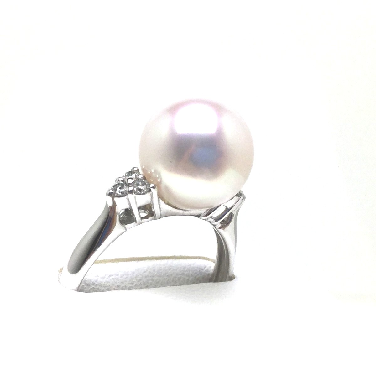 乐天商城 - 真珠 リング パール 花珠 てり最強 アコヤ真珠 10.2mm ホワイトピンク Pt900 プラチナ ダイヤモンド 0.12ct 79716 イソワパール