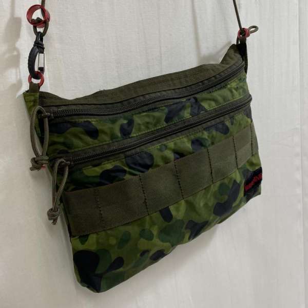 BRIEFING ブリーフィング ポシェット ポシェット Pochette, Purse BRIEFING / SACOCHE M SL PACKABLE / BRM181205 / 70デニールリップストップナイロン / tropic camouflage【USED】【古着】【中古】10048535