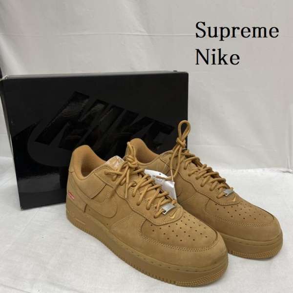 NIKE ナイキ スニーカー スニーカー Sneakers Supreme Air Force 1 Low Flax Wheat シュプリーム エア フォース 1 ロー フラックス ウィート DN1555-200【USED】【古着】【中古】10053811のサムネイル