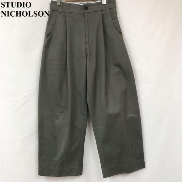 STUDIO NICHOLSON スタジオニコルソン チノパン パンツ Pants, Trousers Chino Pants, Chinos VOLUME PLEAT PANTS ワイド パンツ 1タック【USED】【古着】【中古】10059879