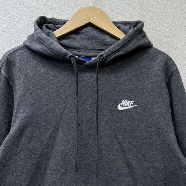 NIKE ナイキ 長袖 パーカー Hooded Sweatshirt, Hoodie 804346-071 ロゴ 刺繍 プルオーバー フーディ スウェット【USED】【古着】【中古】10091706