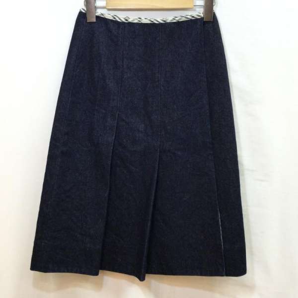 Burberry London バーバリーロンドン ひざ丈スカート スカート Skirt Medium Skirt デニム ラップスカート 英国製 サイズUK6 US4【USED】【古着】【中古】10094806