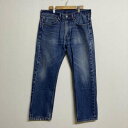 商品情報メーカーリーバイス / Levi's形状パンツ / デニム、ジーンズサイズ表記サイズ：34インチウエスト：90 cm、ヒップ：106 cm、もも周り：63 cm、裾周り：41 cm、股上：29 cm、股下：71 cmカラー青 / ブルー柄 / パターン無地素材綿（コットン）商品状態着用感がありますが、汚れやダメージが比較的少ないお品物です。※程度・状態に関しては、当店の基準にて判断したものです。■状態 : 裾に擦れがあります。 ※商品の素材の性質上、劣化や経年による破損の可能性がある商品になります。現状、大きな破損は見られませんが、輸送中、購入後の使用により破損・状態の変化する場合がございます。万が一、購入後に破損等がありましても返品等の対応は一切致しかねます。ご理解頂いた上でご購入いただきますようお願いいたします。※保管によるにおいが付着する場合がございます。においを気にされます方はご購入をお控えください。～ ご注文前にご確認ください ～※商品やお取引についてご不明な点やご要望などがございましたら、ご購入前にお問い合わせください。※販売している商品は全て中古品の為、商品によっては全ての状態やダメージを掲載する事が出来ない場合もあり、掲載された情報以外に細部の破損や汚れ、欠品、劣化などの見落としがある場合がございます。また、中古品に対してのご理解が難しいお客様においては、恐れ入りますがご購入をお控えいただきますようお願い致します。※スニーカーなどは現状では加水分解などによる大きな破損は見受けられませんが、性質上、劣化や加水分解で破損する可能性がある商品です。輸送中、購入後の着用により破損する場合もございますので、万が一、購入後に破損等がありましても返品等の対応は一切致しかねます。ご理解頂いた上でご購入ください。※お色につきましては、現物に近づけるように撮影をしておりますが、実際のお色を表現できていない場合がございます。また、ご覧のご覧いただく環境により、若干現物と見た目が異なる場合がございます。※商品は楽天市場以外でも販売しておりますので、商品ページ等で表示されている在庫情報は必ずしもリアルタイムではございません。 ご注文時に表示が在庫ありとなっていても、既に完売となっている場合もございますので予めご了承ください。※個人差による主観の違いがあるかと思いますので、商品説明や写真画像をよくご確認ください。※サイズは実寸での計測またはカタログ値になりますので、多少の誤差に関しましてはご了承をお願い致します。当店では紙の節約による環境問題への配慮、個人情報の保護の 取り組みとして、納品書は同梱せずに商品をお届けしております。ご注文後、当店よりお送りする注文確認メールを納品書の代わりとさせていただいております。納品書をご希望される場合、ご注文画面の備考欄に、「納品書希望」とご入力いただければ、商品に同梱、もしくは別送にて納品書をお送りさせていただきます。当店の商品は在庫の保管場所から直接お客様へお届けいたしますので、複数点購入された場合、全て同梱ではなく複数口で発送される場合があります。