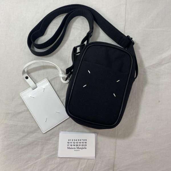 Maison Margiela ] }WF V_[obO V_[obO Shoulder Bag S55WG0119 V_[obO NX{fBobO ubN 2021 SS NYLON100%yUSEDzyÒzyÁz10107352