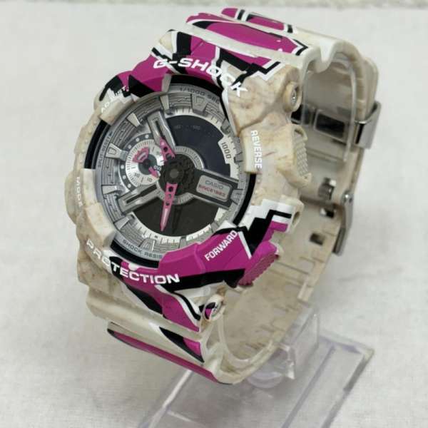 G-SHOCK ジーショック デジタル 腕時計 Watch Digital GA-110SS Street Spirit グラフィティプリント アナデジ【USED】【古着】【中古】10107839