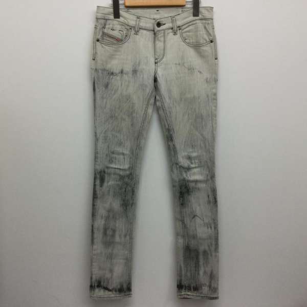 DIESEL ディーゼル デニム、ジーンズ パンツ Pants, Trousers Denim Pants, Jeans LIVY ビンテージ加工スチレッチ デニムパンツ【USED】【古着】【中古】10108446